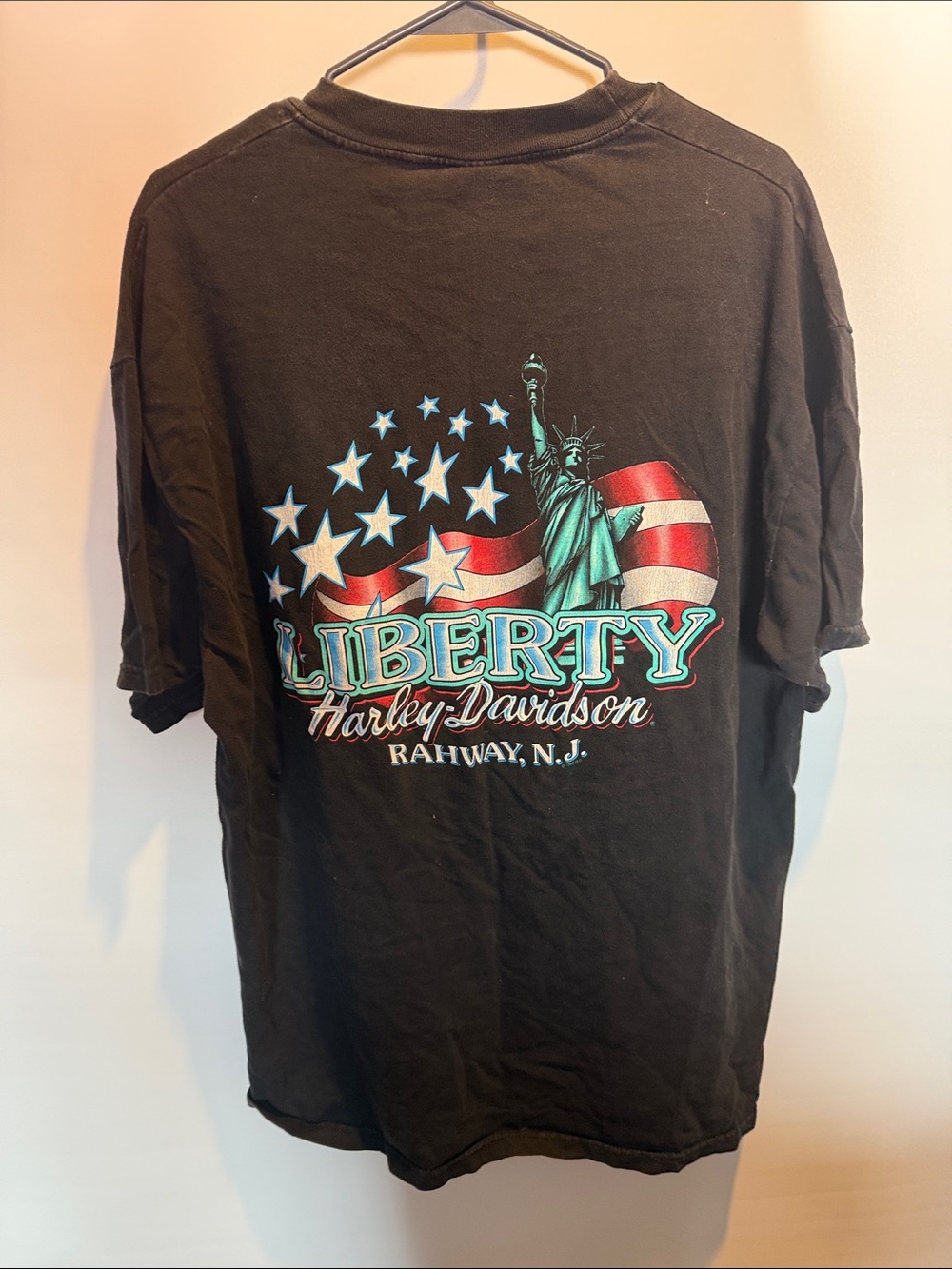 Harley-Davidson Black Liberty Graphic Tee with Red, White & Teal  Size: XL